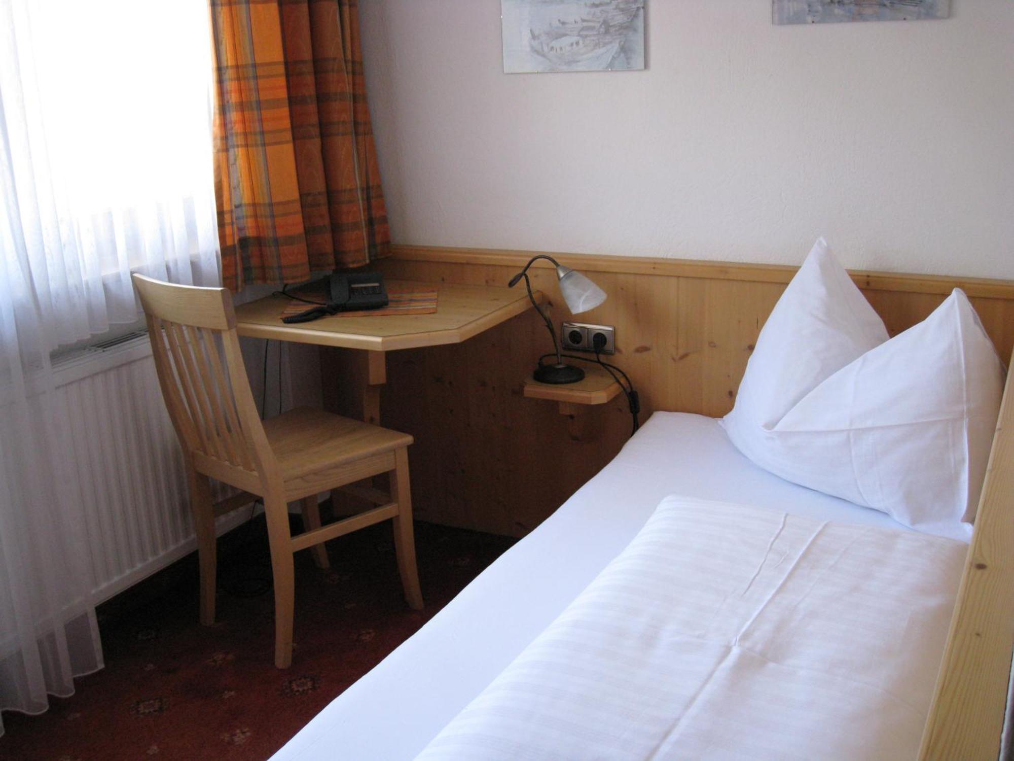 Apart Hotel Garni Strasser Zell am Ziller Bagian luar foto