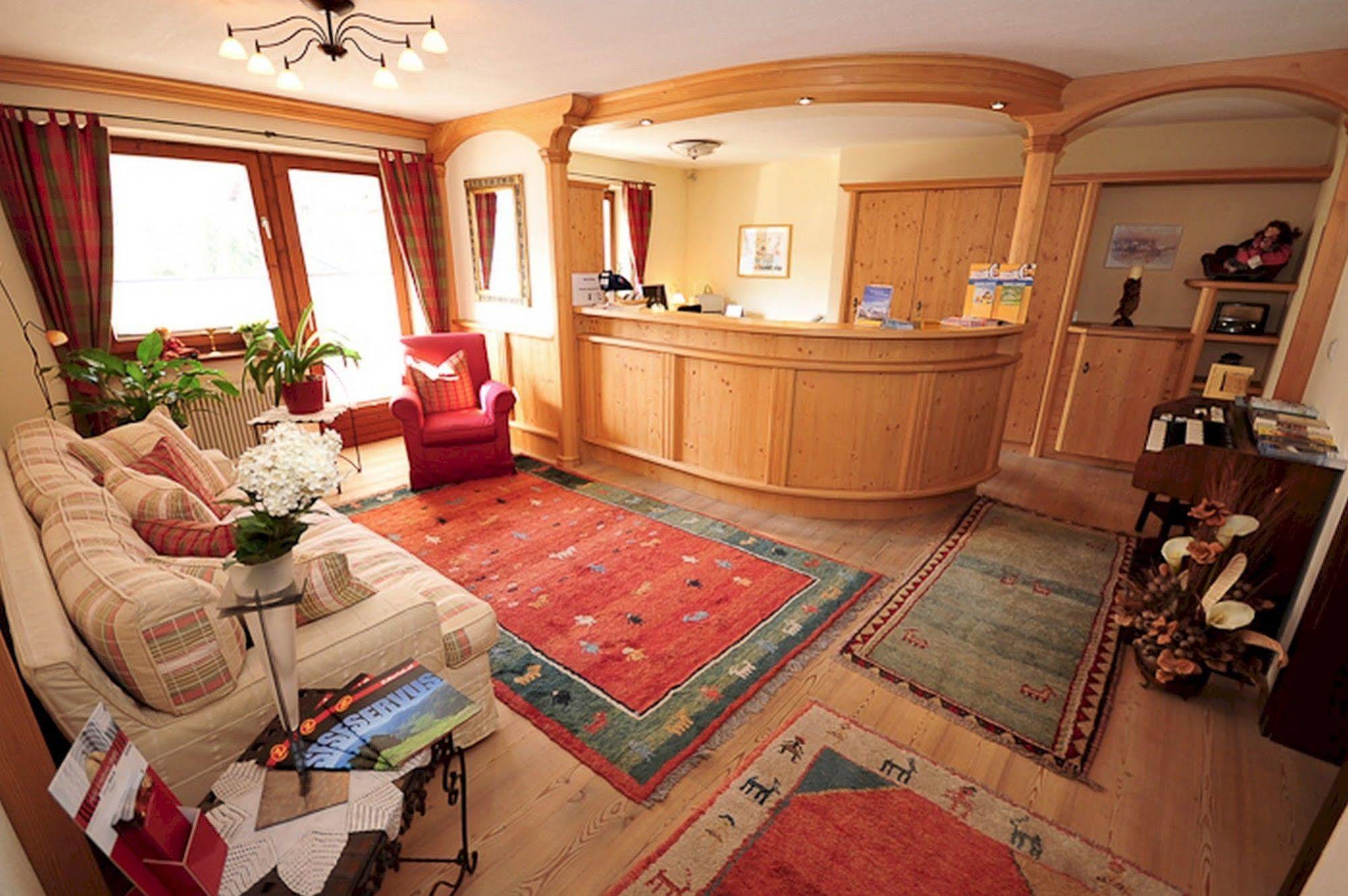 Apart Hotel Garni Strasser Zell am Ziller Bagian luar foto