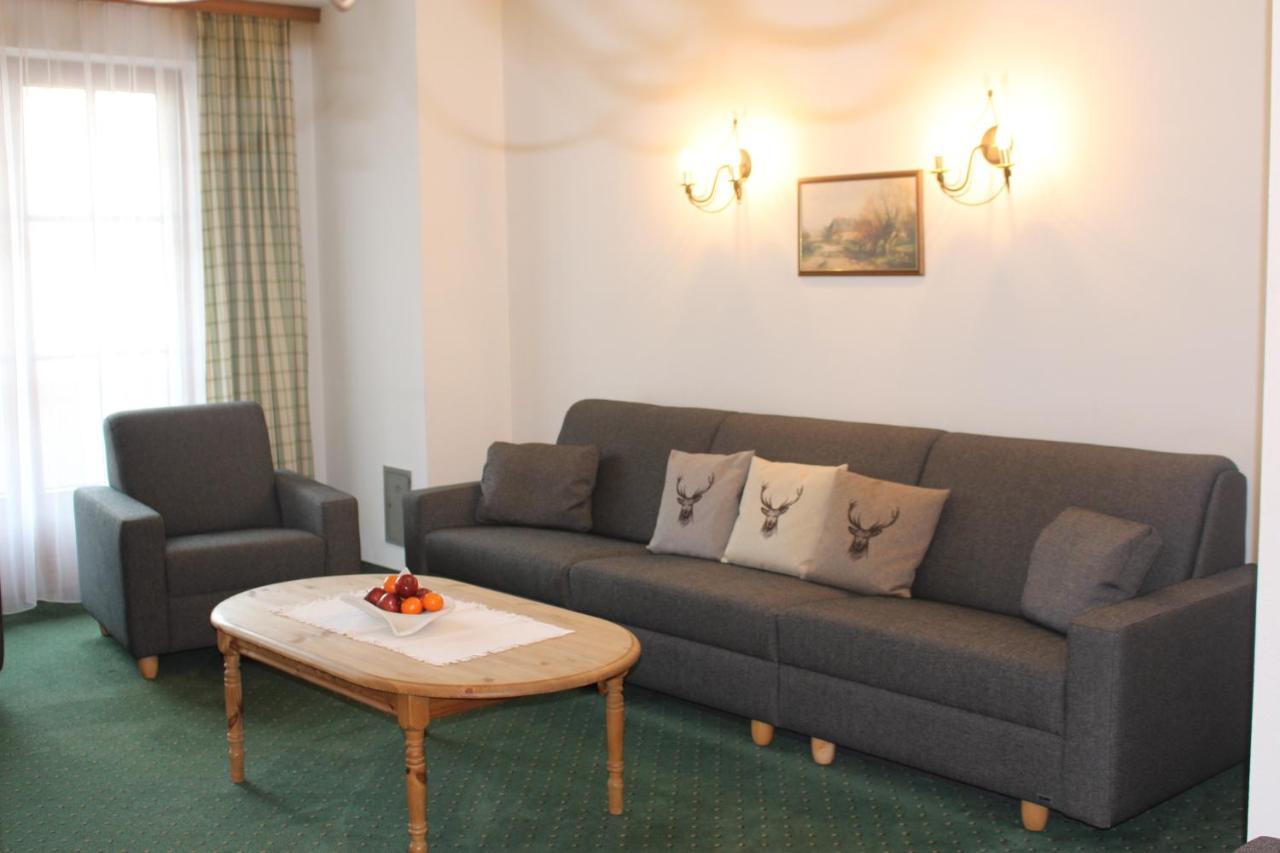 Apart Hotel Garni Strasser Zell am Ziller Bagian luar foto